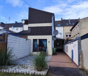 Waldhausen Apartment | Wohlfühloase Mönchengladbach 1