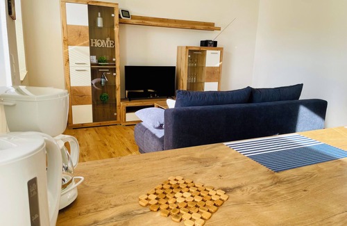 Frankenberg Apartment | Wohlfühloase mit Terrasse im EG