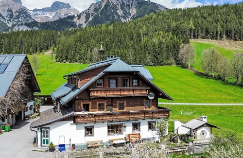 Ramsau am Dachstein Apartment | Wohnung 5 by Interhome