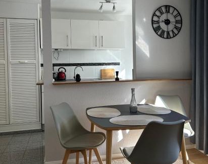 Krefeld Apartment | Wohnung mit Stellplatz, WLAN, Netflix