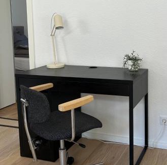 Krefeld Apartment | Wohnung mit Stellplatz, WLAN, Netflix