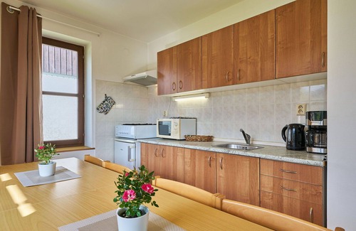 Starkov House | Wonderful private villa for 6 people with pool, WIFI, TV, patio, pets allowed and panoramic view