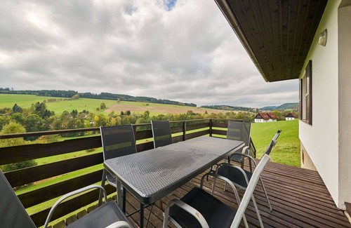 Starkov House | Wonderful private villa for 6 people with pool, WIFI, TV, patio, pets allowed and panoramic view
