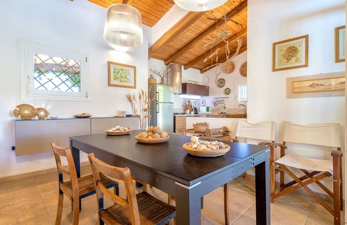 Trudda House | Wonderful private villa for 5 people with A/C, private pool, WIFI, TV and patio