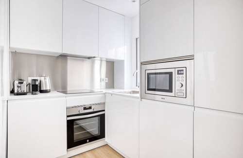 Hispanoamerica Apartment | Wonderful Bernabéu 2BR, in the heart of Madrid, by Blueground