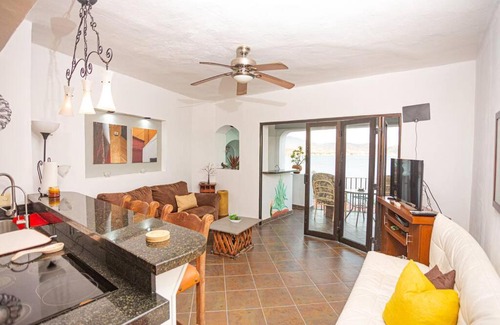 Las Hadas Apartment | Wonderful Condo in Puerto Las Hadas
