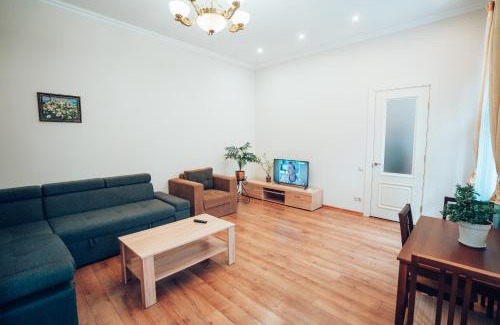 Uzhhorod Apartment | Wonderful flat on city center (10)