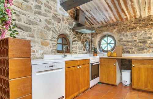 Flassans-sur-Issole House | Wonderful private villa for 8 guests with WIFI, private pool, TV, terrace and pets allowed