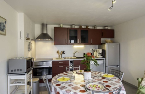 Saint-Pierre-en-Port House | Wonderful private villa for 4 guests with TV