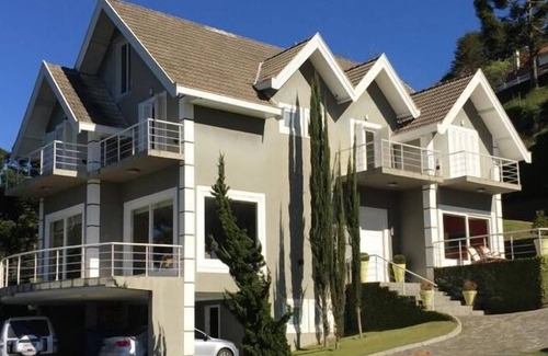 Recanto Araucaria House | Wonderful house in Campos do Jordão