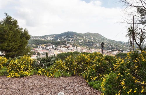 Cabrils Villa | Wonderful house in the mountains with sea views