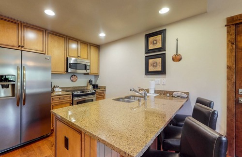 Four O'Clock House | Wonderful mountain home with ski-in/ski-out access - shared resort amenities
