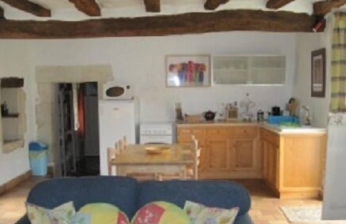 Cravant-les-Coteaux Cottage | Wonderful Old House By The River Vienne