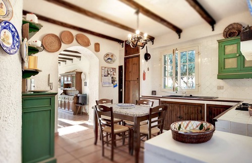 Marina di Ragusa Villa | Wonderful private villa for 7 guests with private pool, A/C, WIFI and TV