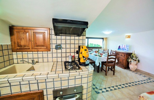 Montefiascone Villa | Wonderful private villa with A/C, hot tub, WIFI, private pool, TV, patio and panoramic view