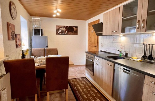 Grossschoenau House | Wonderful private villa for 5 guests with hot tub, WIFI, TV, terrace and pets allowed