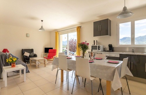 Sainte-Jalle House | Wonderful private villa for 6 people with private pool, WIFI, TV, terrace and pets allowed