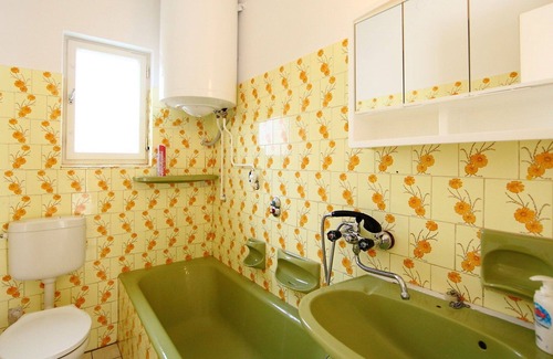 Balatonszarszo House | Wonderful private villa for 5 guests with A/C, TV, terrace and pets allowed