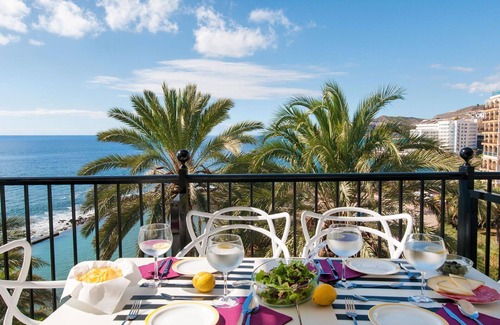San Bartolome de Tirajana Villa | Wonderful private villa for 8 people with private pool, WIFI, A/C, TV, terrace and pets allowed