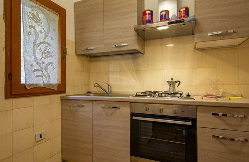 San Romano in Garfagnana House | Wonderful private villa for 5 guests with WIFI, TV, patio and pets allowed