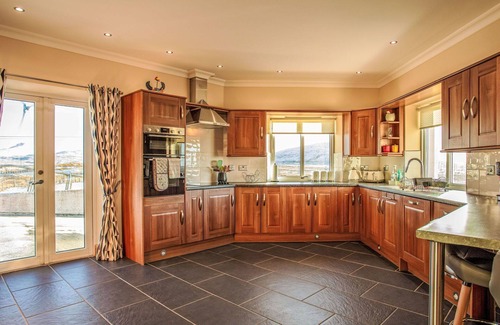 Aisgernis House | Wonderful private villa for 17 people with WIFI, hot tub, TV, patio and panoramic view