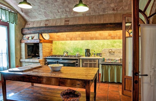 Barberino Val d'Elsa Villa | Wonderful private villa with WIFI, hot tub, private pool, A/C, TV, patio, close to San Gimignano