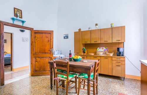 Sinalunga Villa | Wonderful private villa for 11 people with WIFI, TV, balcony and pets allowed