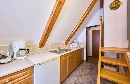 Svoboda nad Upou Villa | Wonderful private villa for 15 people with WIFI, TV, patio and pets allowed