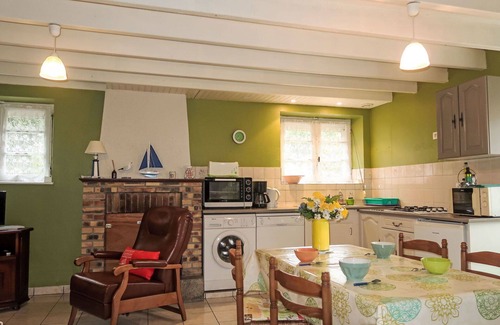 Matignon House | Wonderful private villa for 4 people with TV and pets allowed