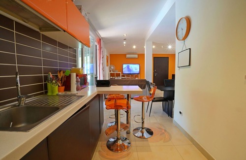 Ameglia Villa | Wonderful private villa with A/C, WIFI, private pool, TV, veranda, pets allowed, close to La Spezia