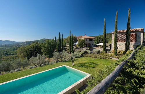 Bucine Villa | Wonderful private villa for 12 people with WIFI, A/C, private pool, TV, patio and panoramic view