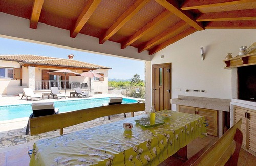 Salakovci Villa | Wonderful private villa for 10 people with A/C, private pool, WIFI, TV, terrace and pets allowed