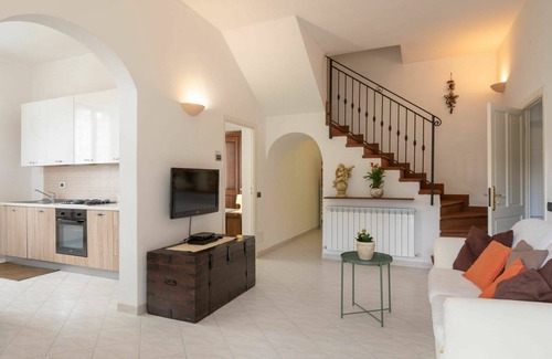Andora House | Wonderful private villa for 5 people with WIFI, A/C, TV and terrace