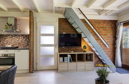 Anjum House | Wonderful private villa for 6 guests with WIFI, TV, terrace and pets allowed
