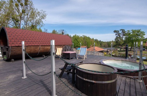 Grunwald House | Wonderful private villa with WIFI, hot tub, TV, terrace, pets allowed and panoramic view