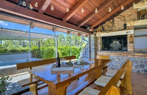 Vratarusa House | Wonderful private villa with private pool, hot tub, A/C, WIFI, TV, terrace and panoramic view