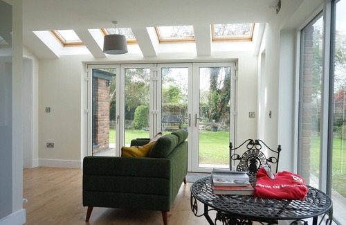 Limerick Apartment | Wonderful self contained space with a garden in Limerick