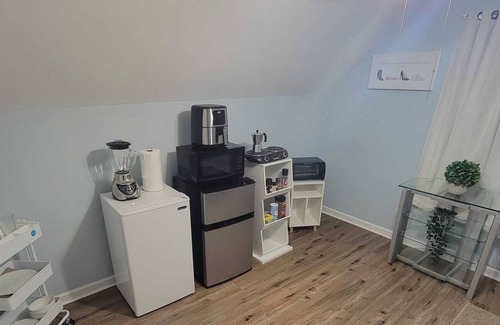 Baldwin Apartment | Wonderful Small Studio