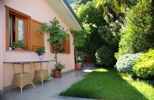 Sala Comacina Apartment | Wonderful view of Lake Como Island - Free Wifi