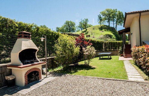 Pratovecchio Villa | Wonderful Villa with Private Pool near Arezzo and Florence, Wifi Free