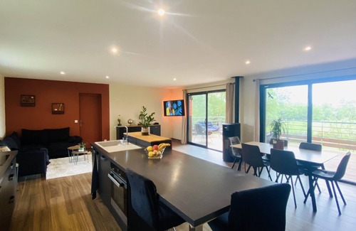 Villemoustaussou House | Wooden house with swimming pool, large garden and park with goats and chickens.