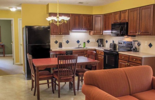 McGaheysville Condo | Woodstone at Massanutten 2br suite, Friday check-in