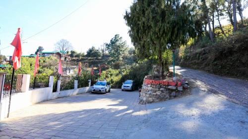 Turkaura Resort | Woodsvilla Resort Ranikhet