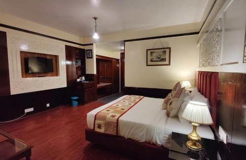 Shimla Resort | Woodville Palace Shimla ( A Heritage property since 1938 )