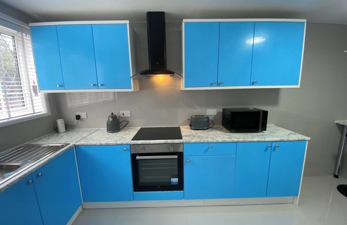 Glyndon House | Woolwich - House - Sleeps 5 - Garden - Parking