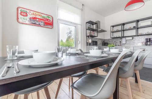 Wesel House | WORKER'S HOME F7 - Haus mit 4 Schlafzimmern für 8 Personen