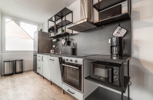 Wesel Apartment | WORKERS HOME F17 - Wohnung mit 3 Schlafzimmern für 6 Personen