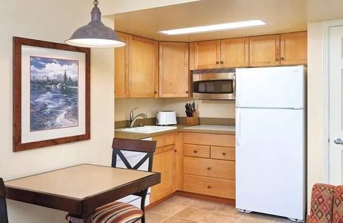 Canmore Condo | Worldmark Canmore Banff: 1BR Resort Suite