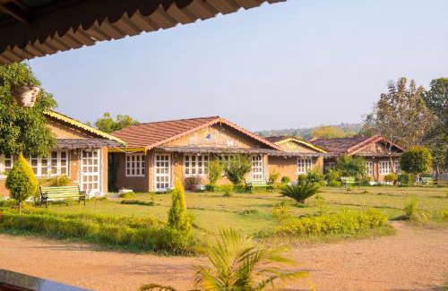 Pachmarhi Resort | WOW STAYZ2 Pachmarhi Foothill Cottages