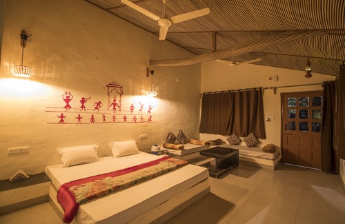 Piparia Hotel | WOW STAYZ2 Pachmarhi Foothill Cottages